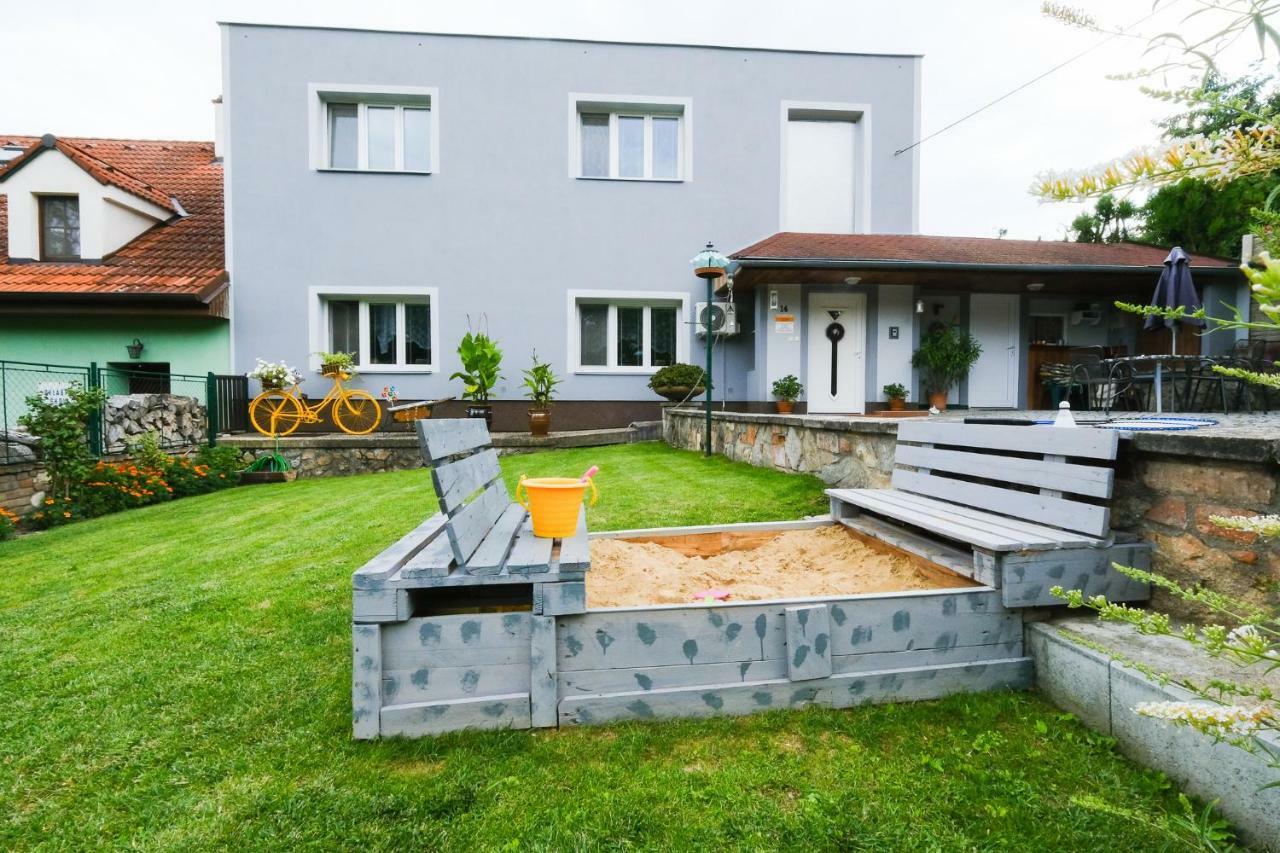 Apartment Livi Mikulov Εξωτερικό φωτογραφία