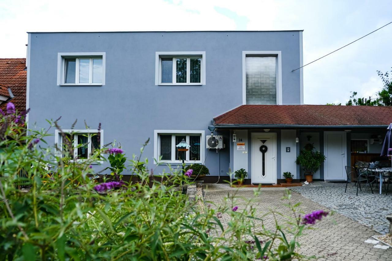 Apartment Livi Mikulov Εξωτερικό φωτογραφία
